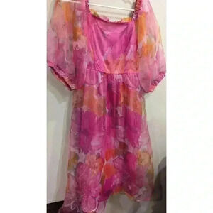 Women's pink dress w/ puffed sleeves & smocking on boddace, Listiele, size L